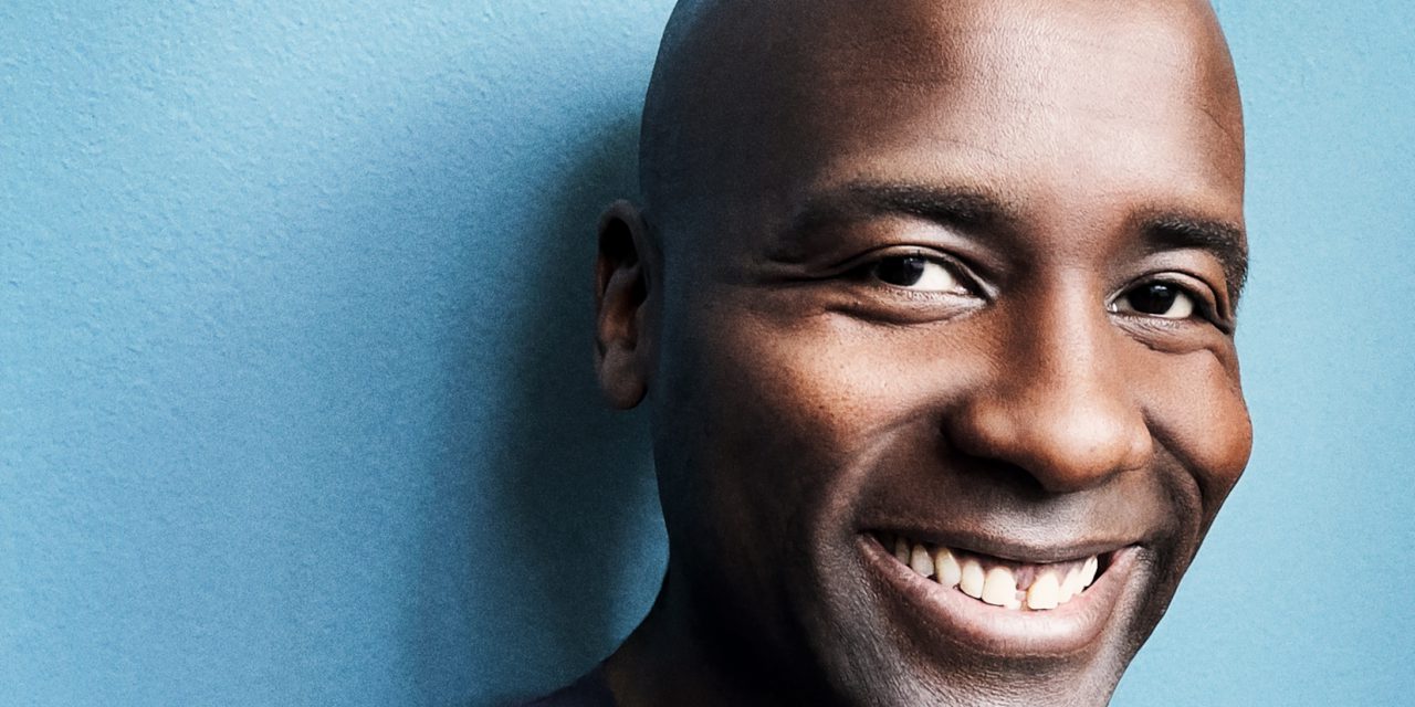 Dave Davis: „Life Is Life“