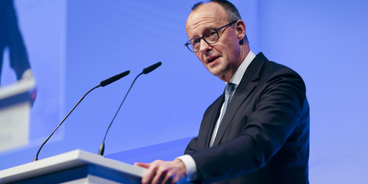 Kanzler Merz kommt nach Marburg