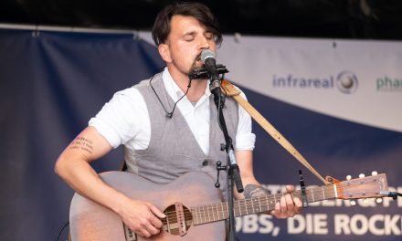 Haus & Düppers + Your Friendly Folksinger