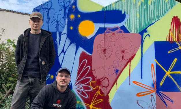 Kunst trifft Altkleider