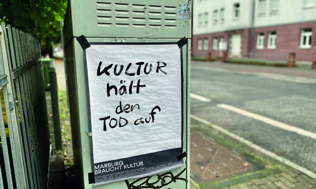 Plakataktion zur Rolle der Kultur