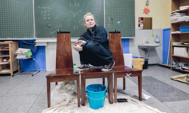 Hessisches Landestheater: „Die Botschaft der Baumfrau“