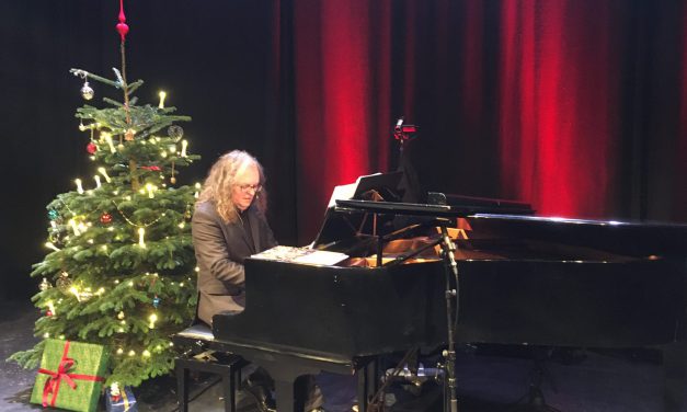 Jean Kleeb: Canta Navidad