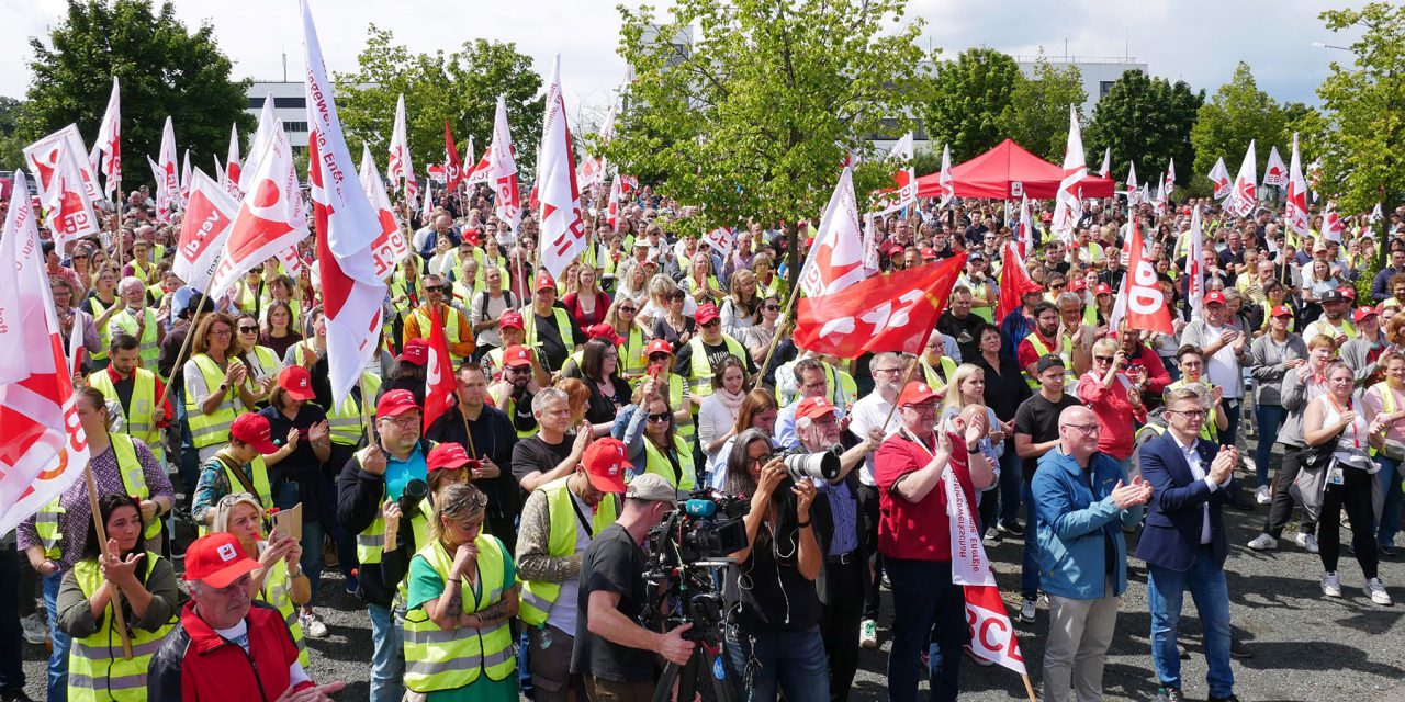 4000 Menschen demonstrieren für Pharmastandort