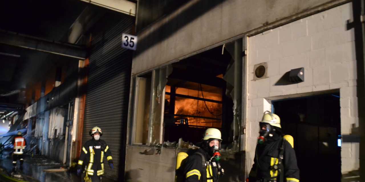 Großbrand in der Marburger Tapetenfabrik