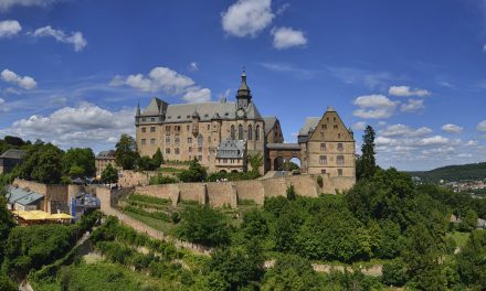 Landgrafenschloss öffnet wieder