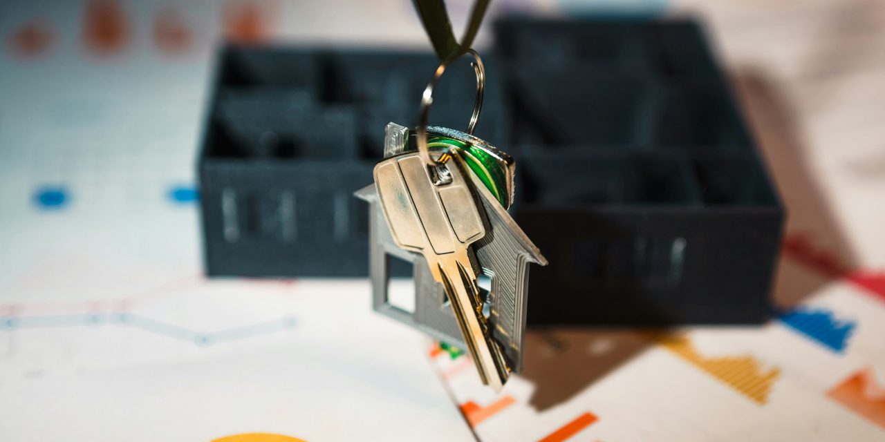 Die Linke startet Mietwucher-App für Marburg