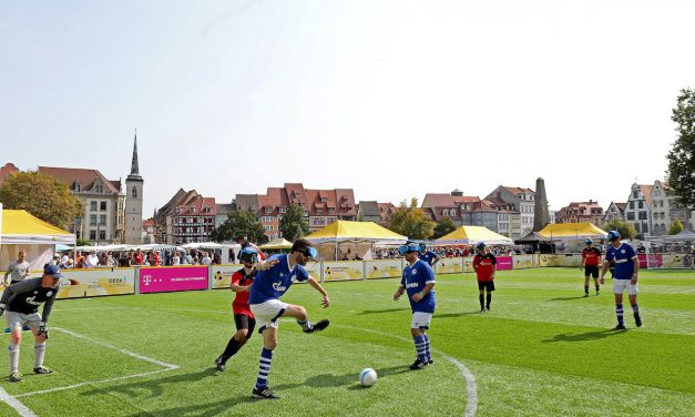 Ehrung für Marburger Blindenfußballer