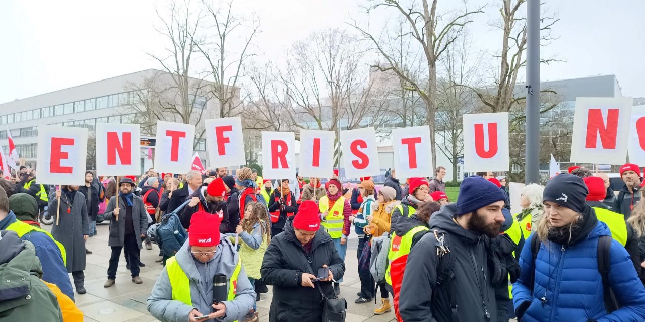 Verdi-Streik: 1.000 Landesbeschäftigte demonstrieren in Marburg