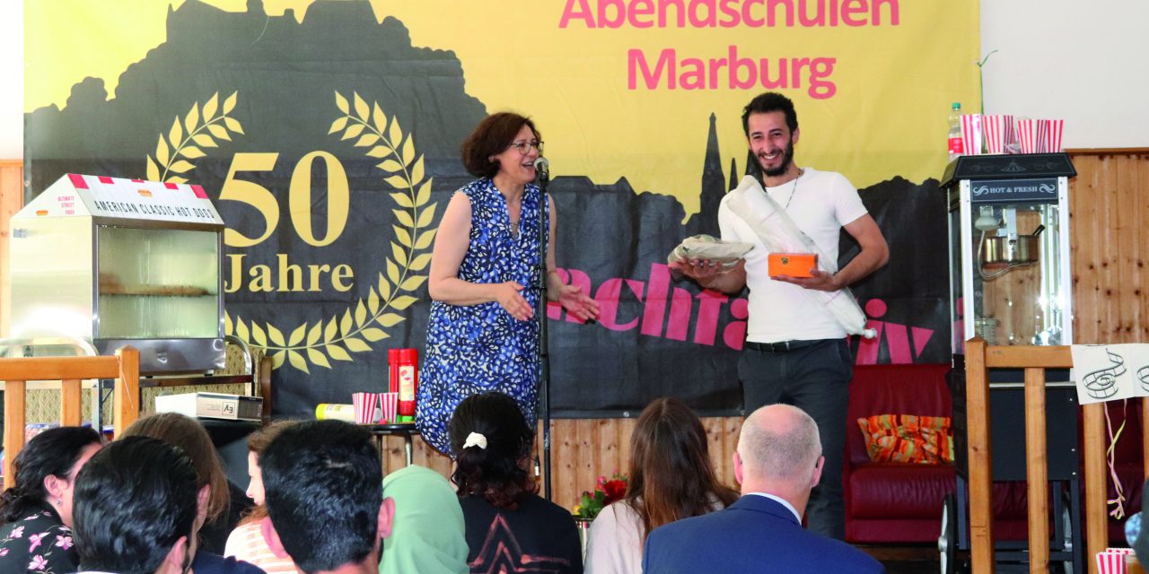 Schülergruppe gewinnt hr-Wettbewerb