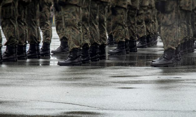 „Bundeswehr gehört nicht ins Klassenzimmer“