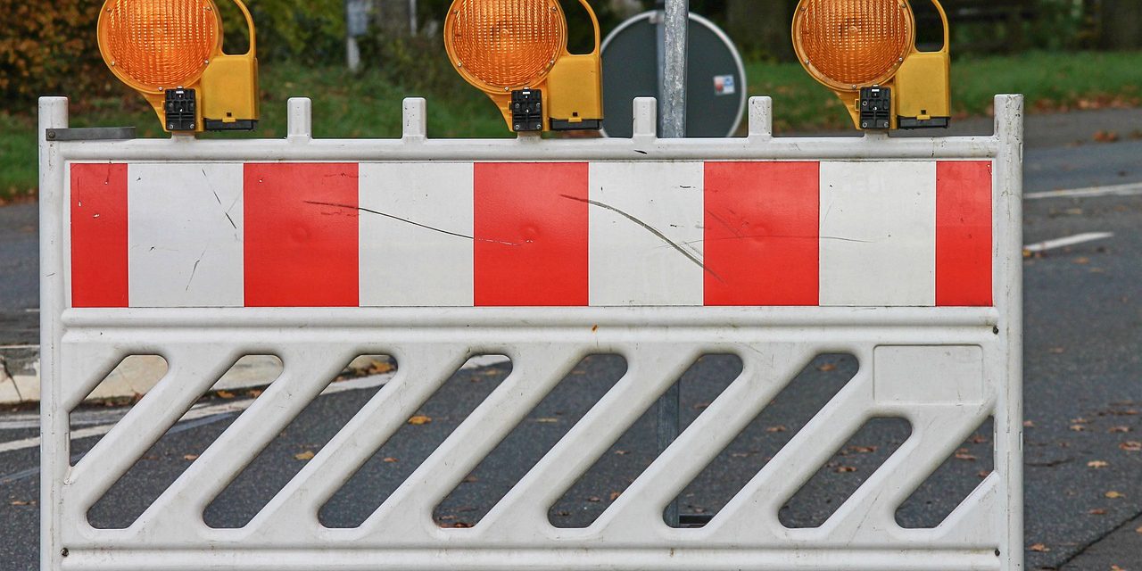 Straßensperrung wegen Baumpflegearbeiten