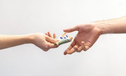 Mehr Geld fürs Klinikpersonal